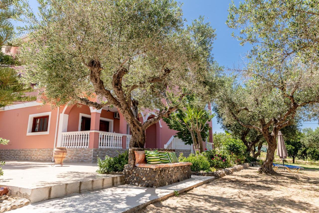 Vasilikí Arazzo Apartments מראה חיצוני תמונה