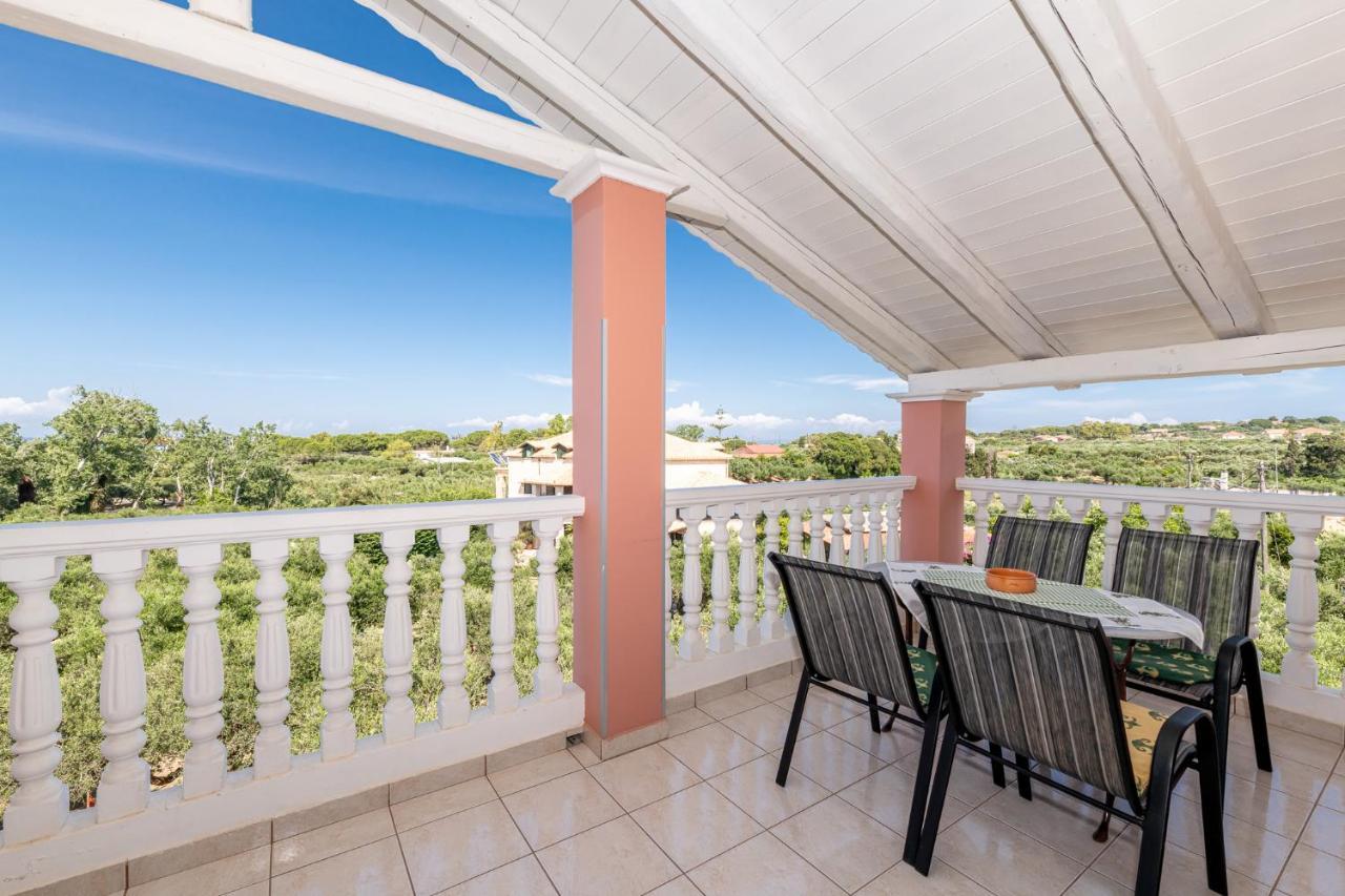 Vasilikí Arazzo Apartments מראה חיצוני תמונה